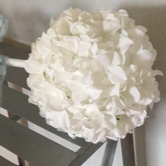 Handcrafted hydrangea rattle🧸 - Picture 2 of 4